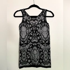Skull Tank Top, Form Fitting, Size Small, Summer Casual Tops